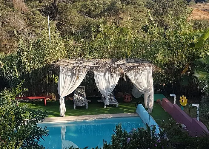 Boheme Valdareina, Piscine Chauffee, Benagil-carvoeiro *