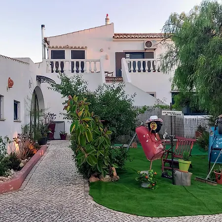 Boheme Valdareina, Piscine Chauffee, Benagil-carvoeiro * Carvoeiro (Lagoa)